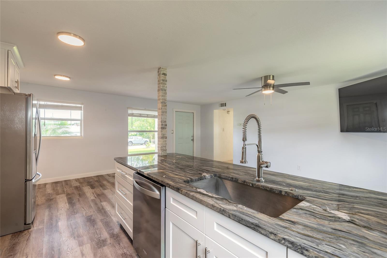 Image 22 of 40 For 1012 Highland Park Terrace