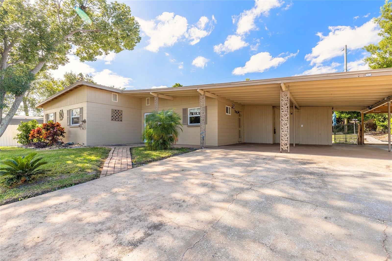 Image 23 of 40 For 1012 Highland Park Terrace