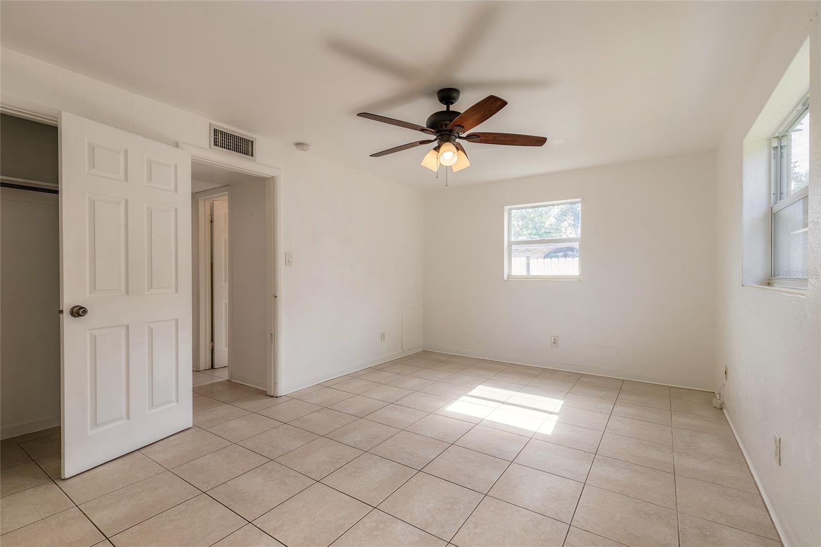 Image 6 of 40 For 1012 Highland Park Terrace