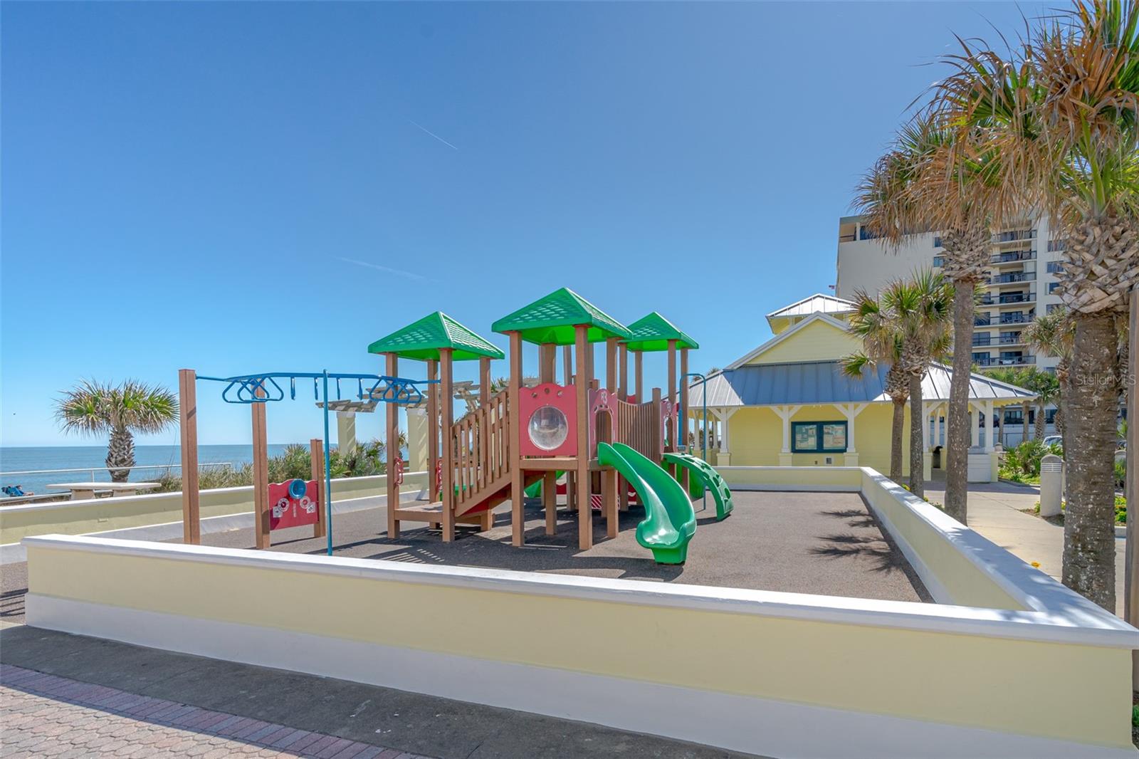 Image 44 of 45 For 1183 Ocean Shore Boulevard 405