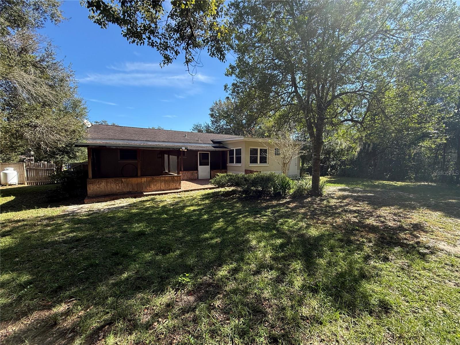 Image 22 of 24 For 514 Land O Lakes Court