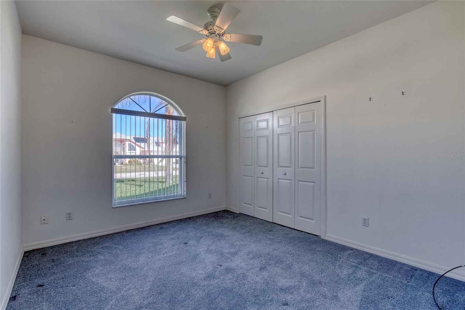 Image 24 of 42 For 114 Peninsula Winds Drive