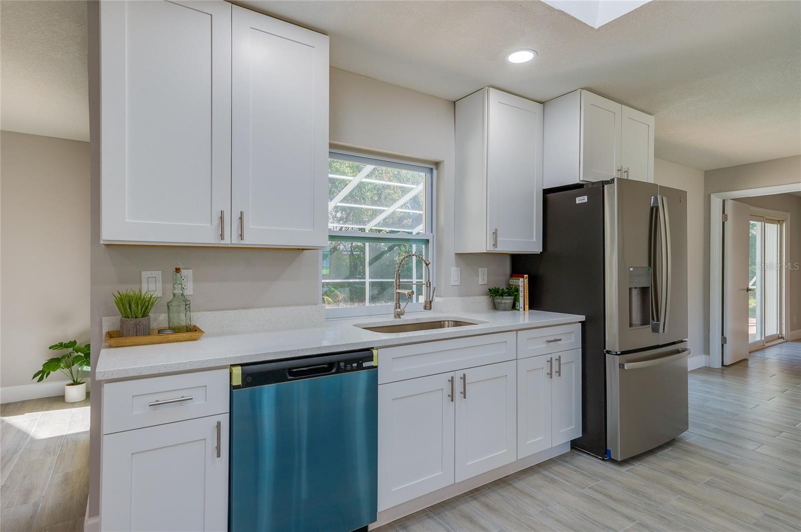 Image 15 of 56 For 71 St Andrews Drive