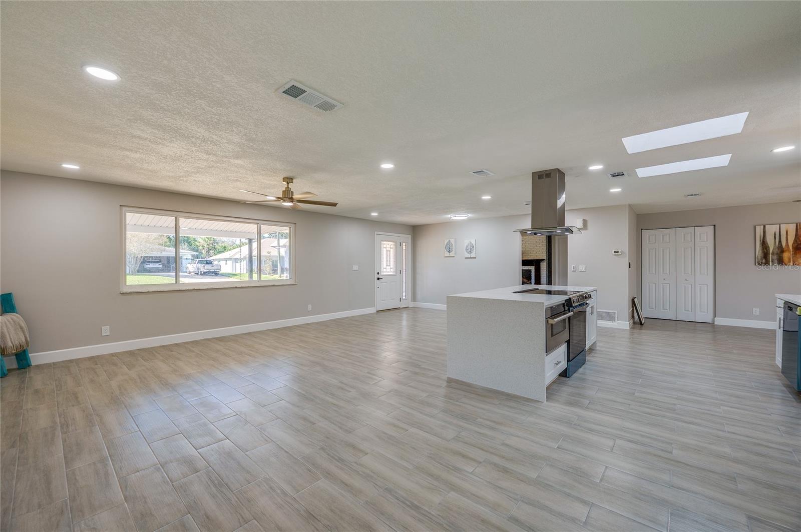 Image 17 of 56 For 71 St Andrews Drive