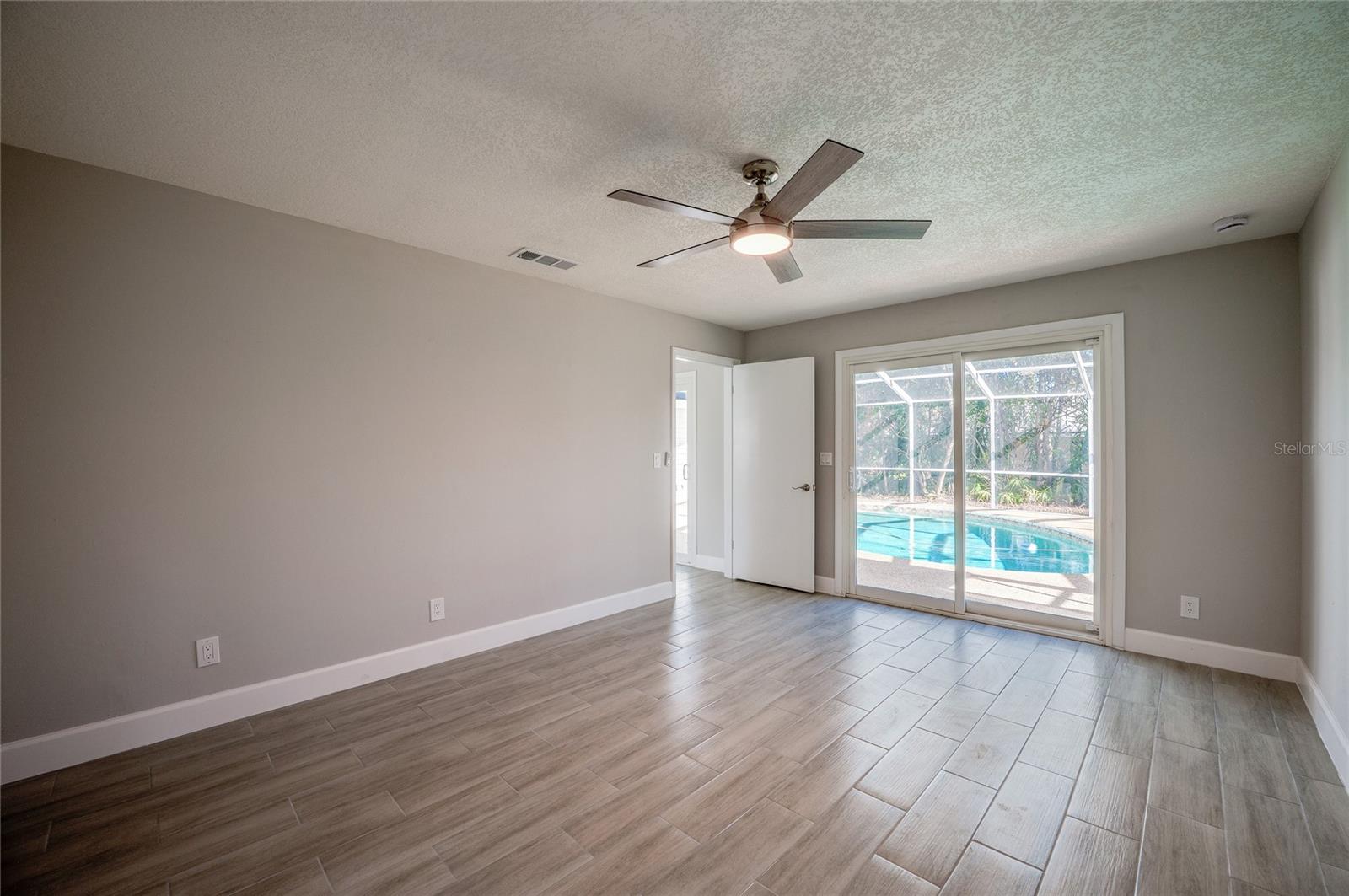 Image 26 of 56 For 71 St Andrews Drive