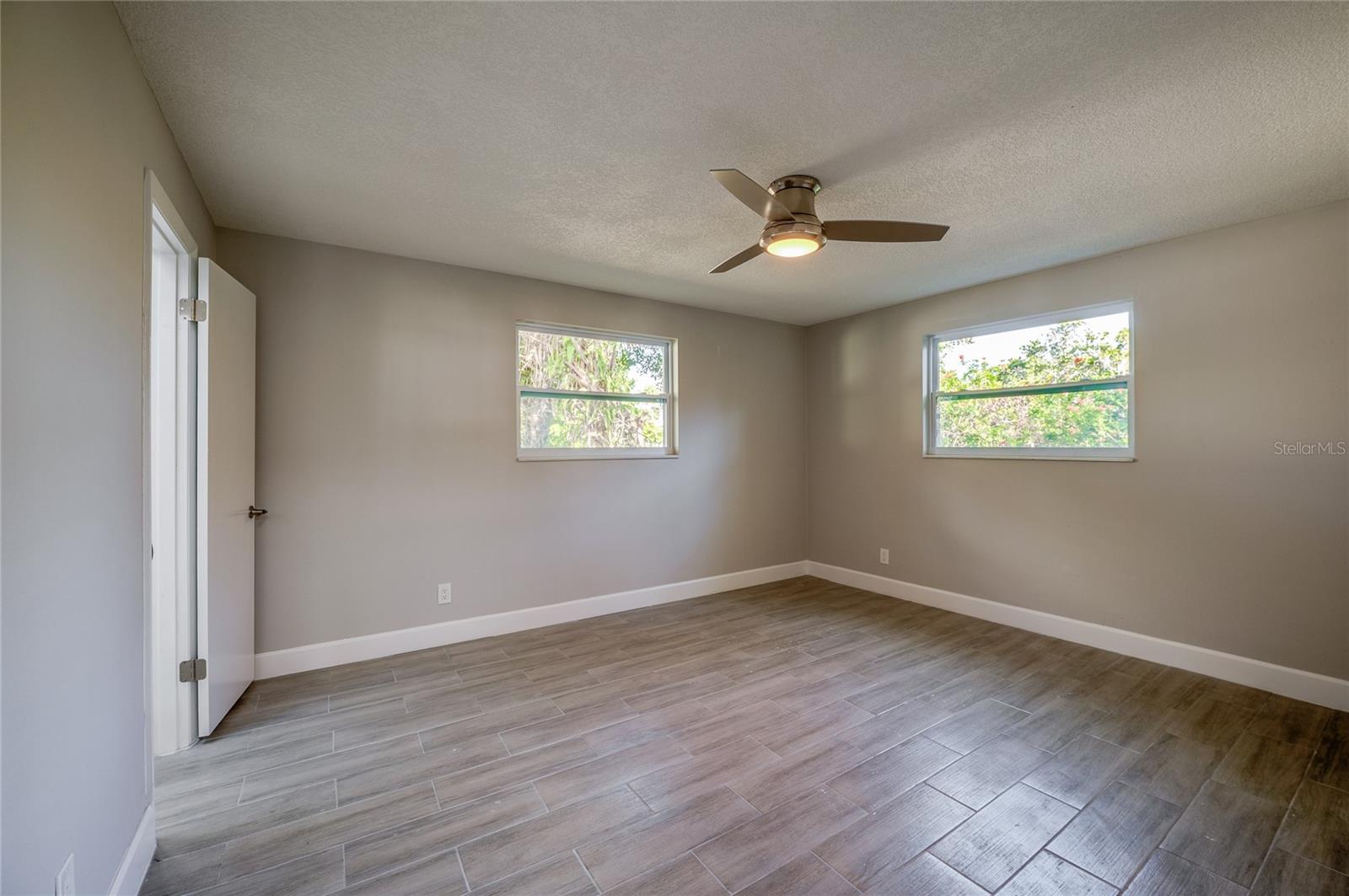 Image 38 of 56 For 71 St Andrews Drive