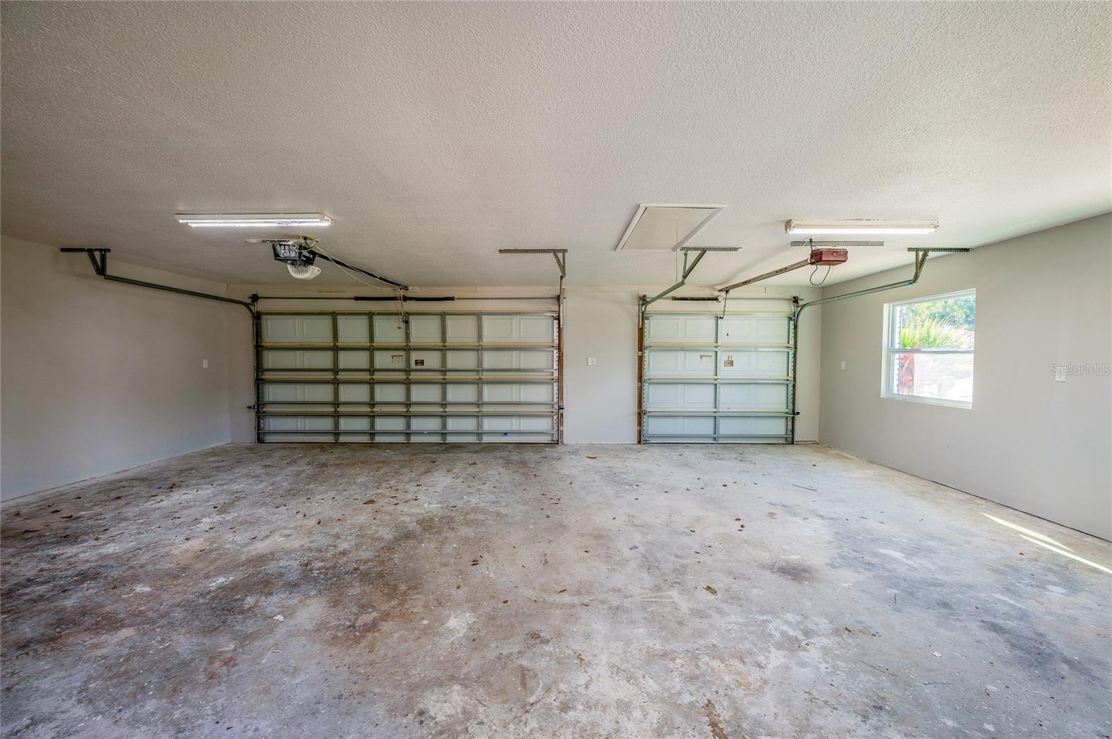 Image 48 of 56 For 71 St Andrews Drive