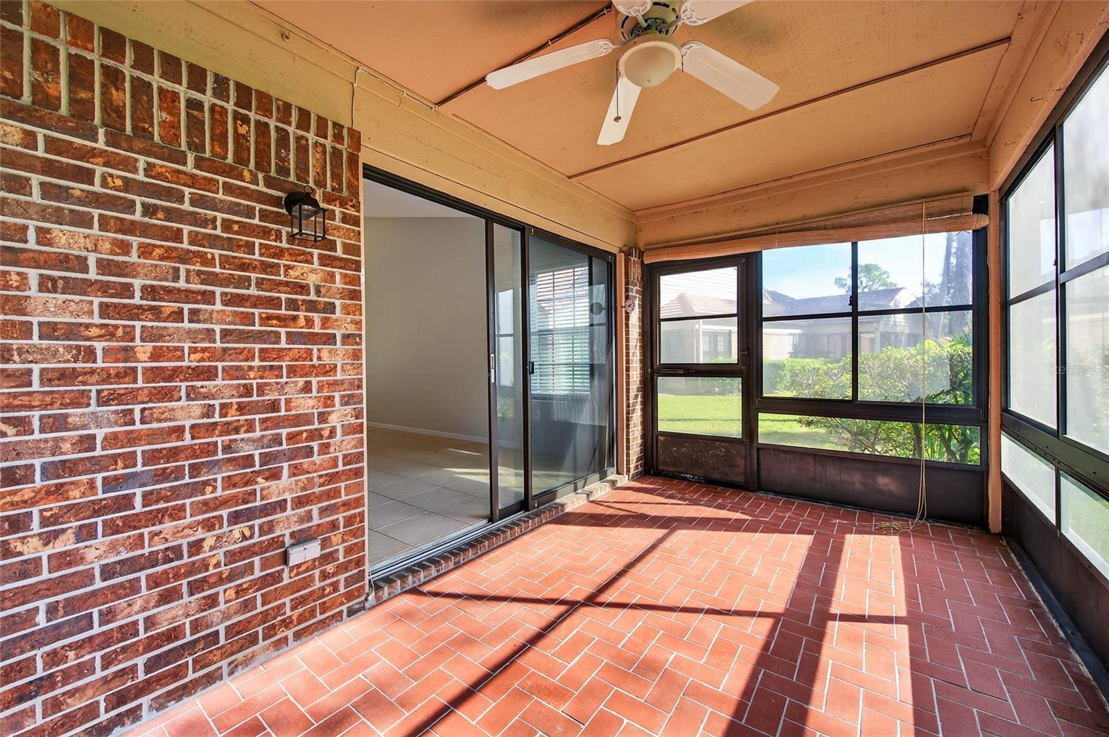 Image 15 of 29 For 256 Palm Sparrow Court