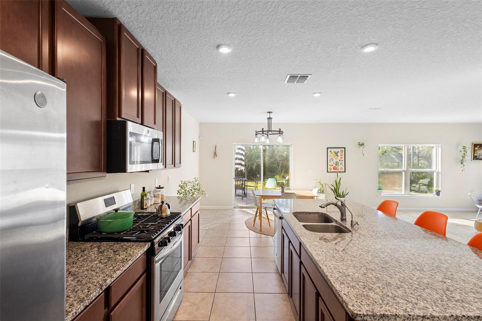 Image 17 of 54 For 1559 Scrub Jay Court