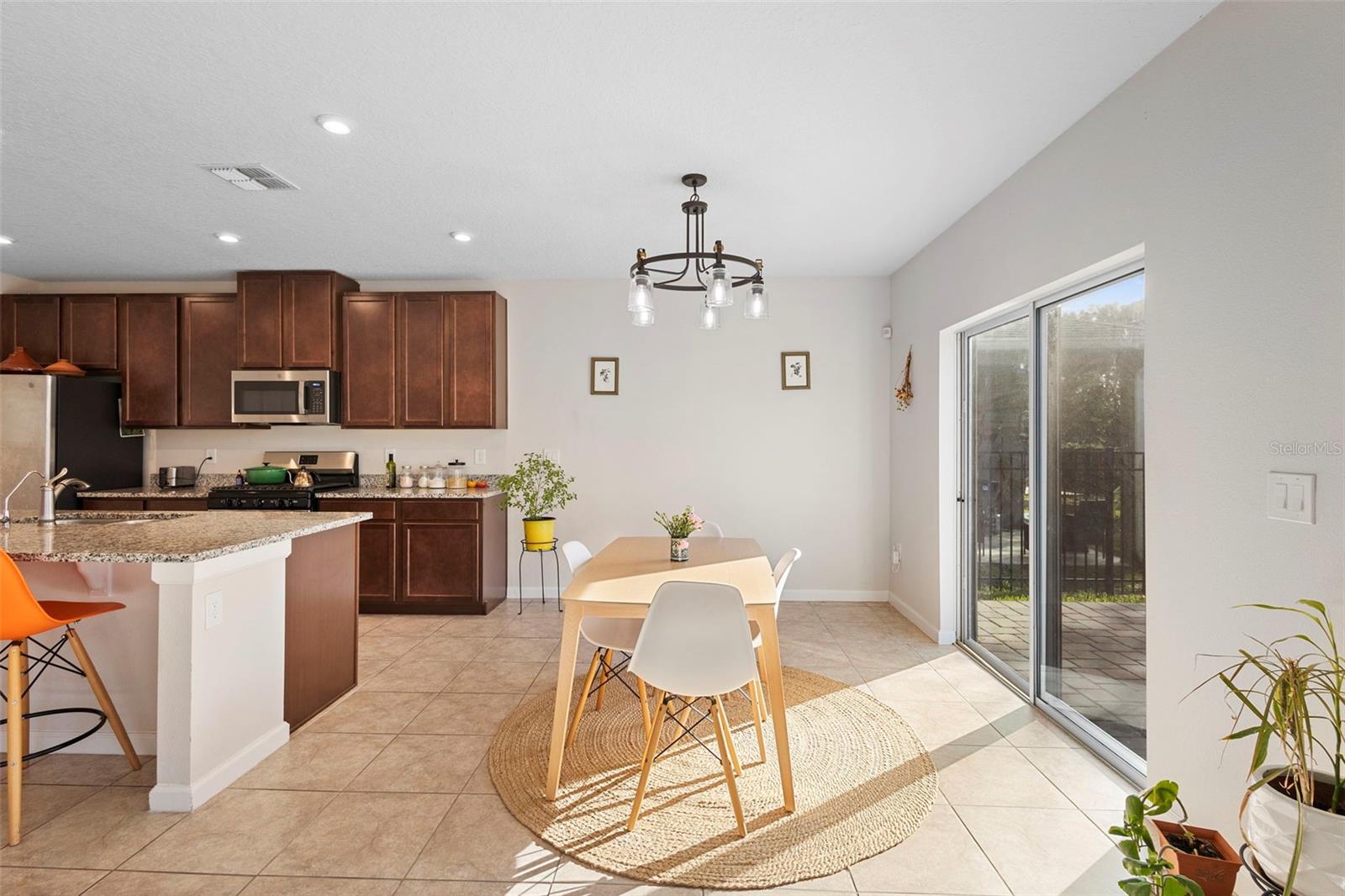 Image 19 of 54 For 1559 Scrub Jay Court