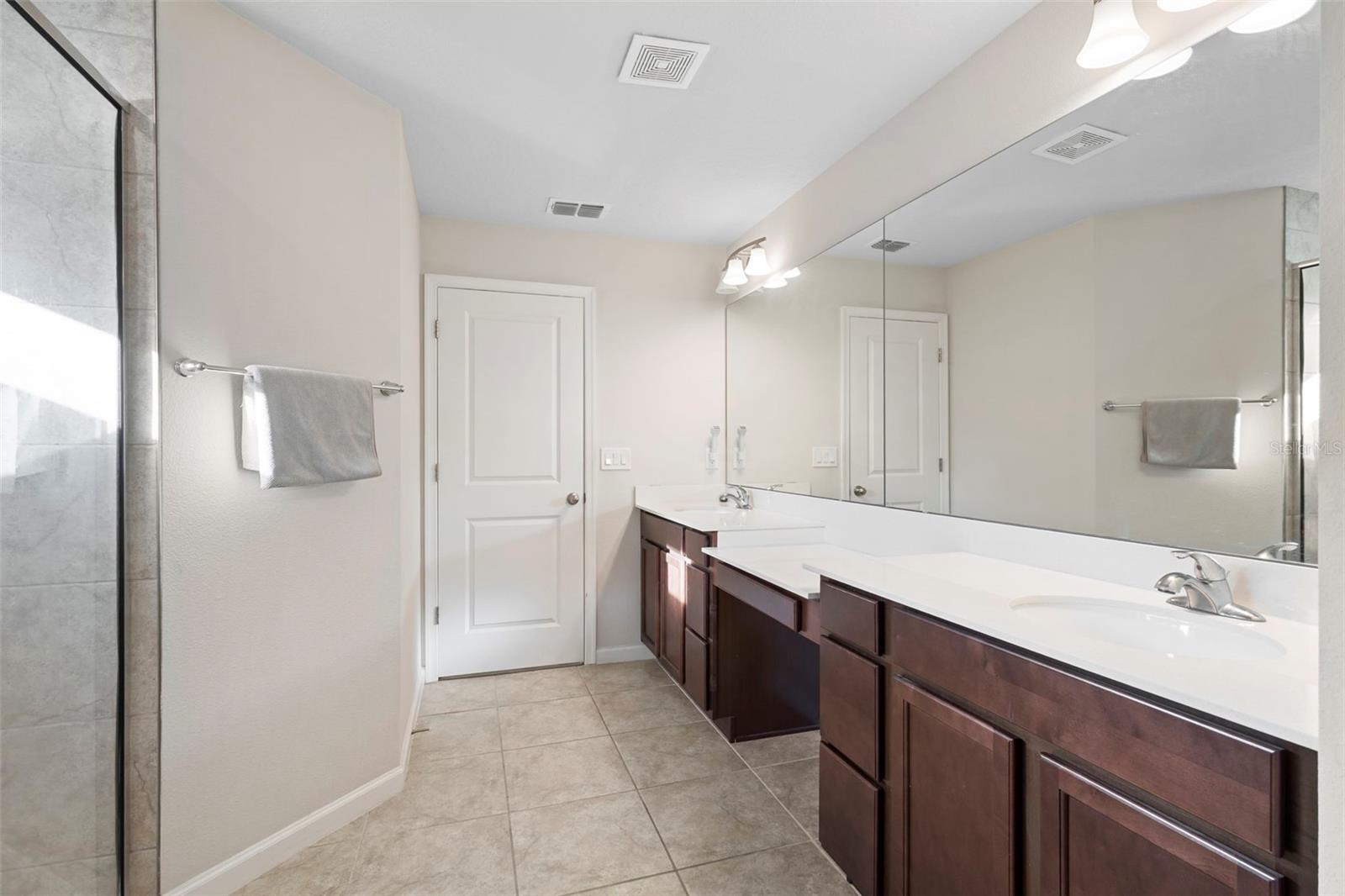 Image 22 of 54 For 1559 Scrub Jay Court