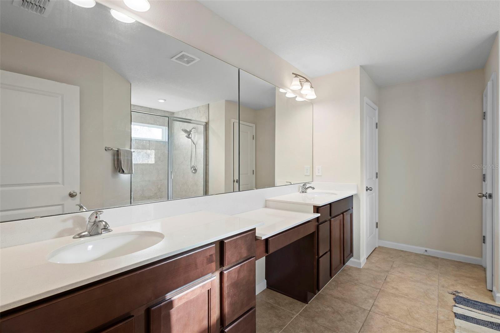 Image 23 of 54 For 1559 Scrub Jay Court