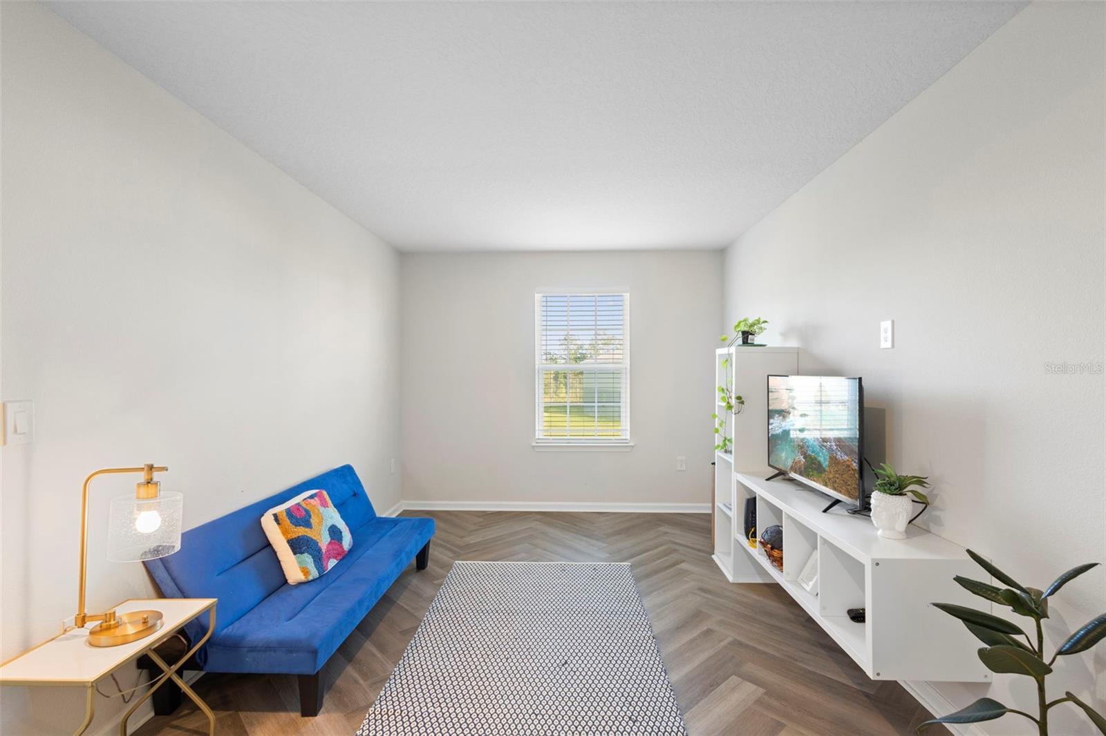 Image 25 of 54 For 1559 Scrub Jay Court