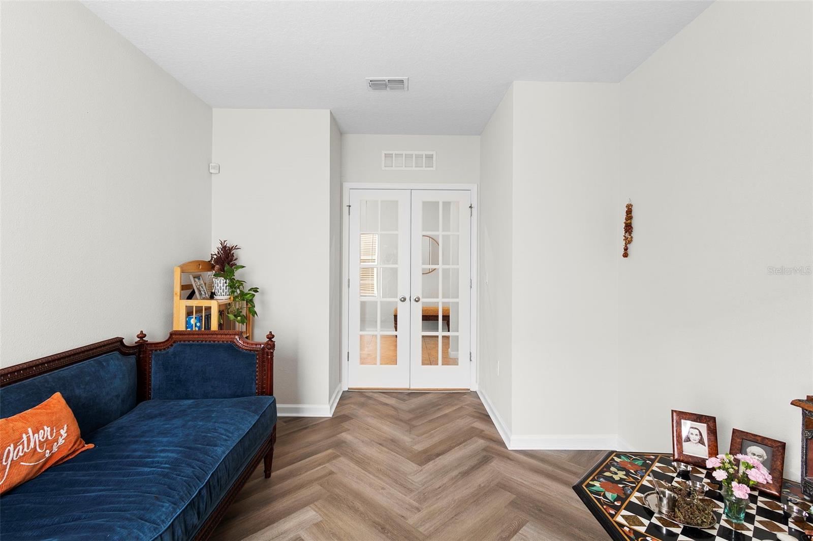 Image 34 of 54 For 1559 Scrub Jay Court