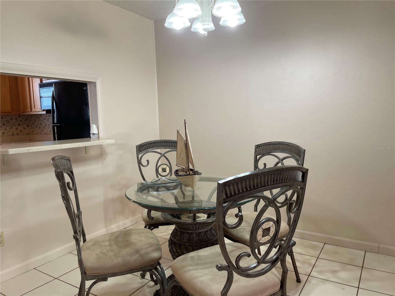 Image 12 of 43 For 2801 Halifax Avenue 146