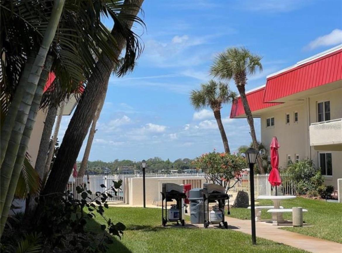 Image 31 of 43 For 2801 Halifax Avenue 146