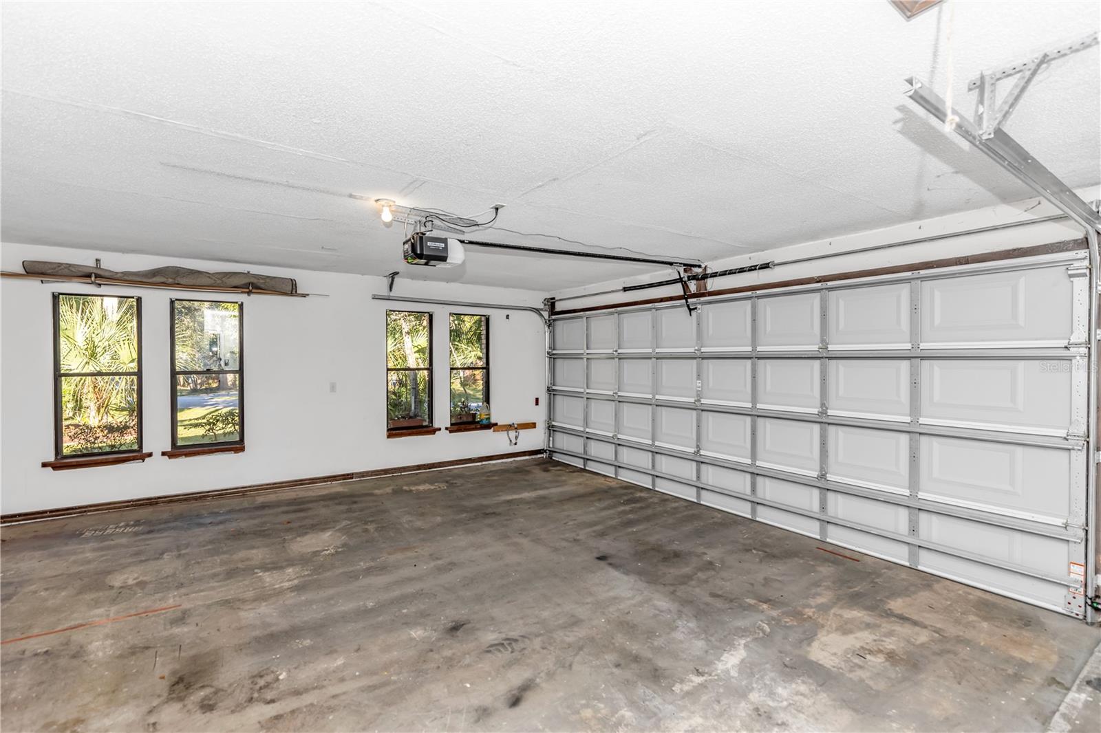 Image 34 of 45 For 634 Lehigh Drive