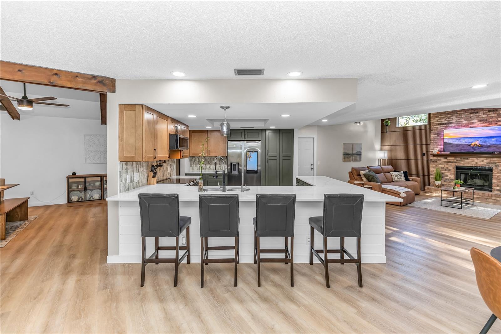 Image 7 of 45 For 634 Lehigh Drive