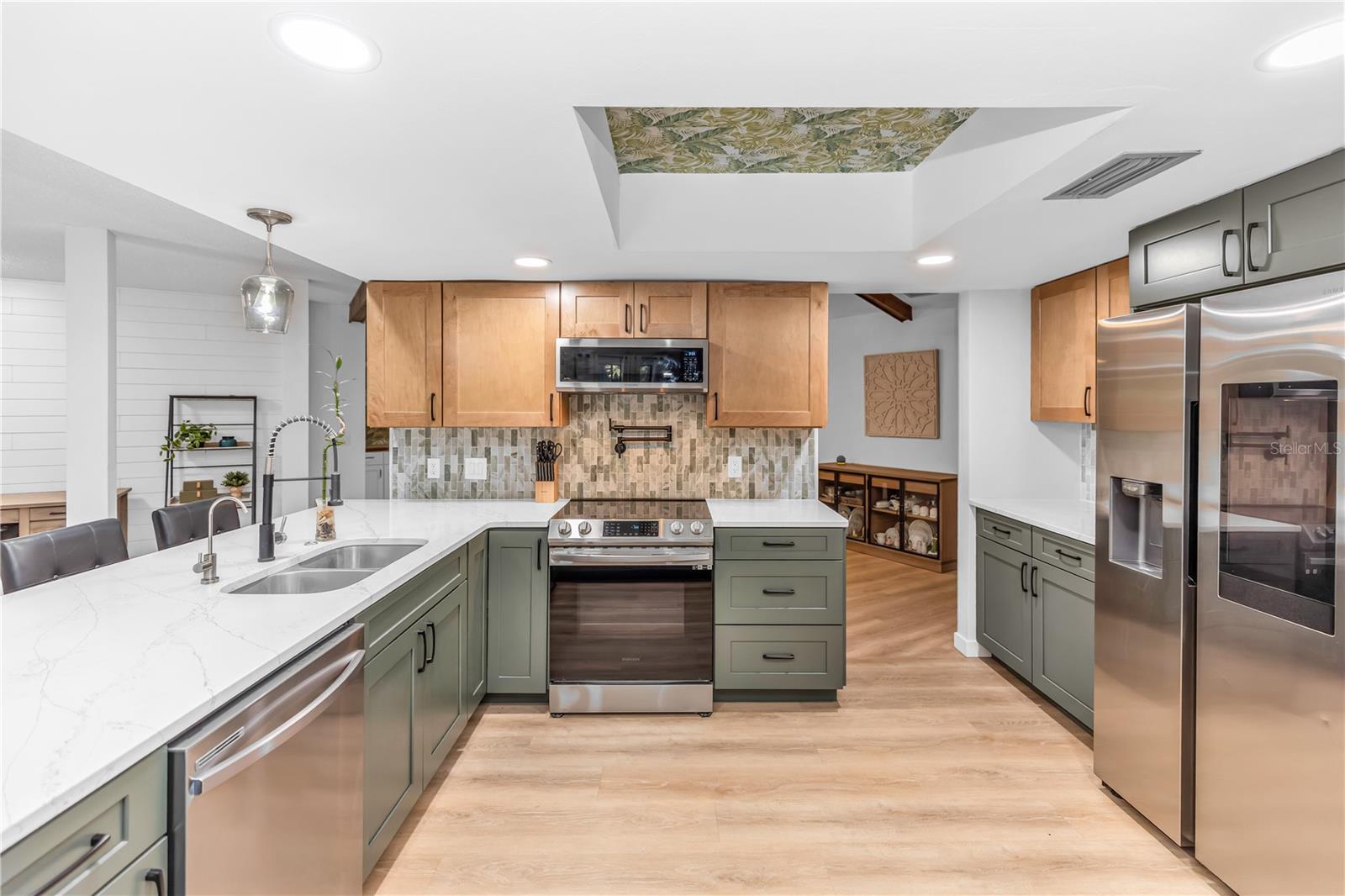 Image 9 of 45 For 634 Lehigh Drive