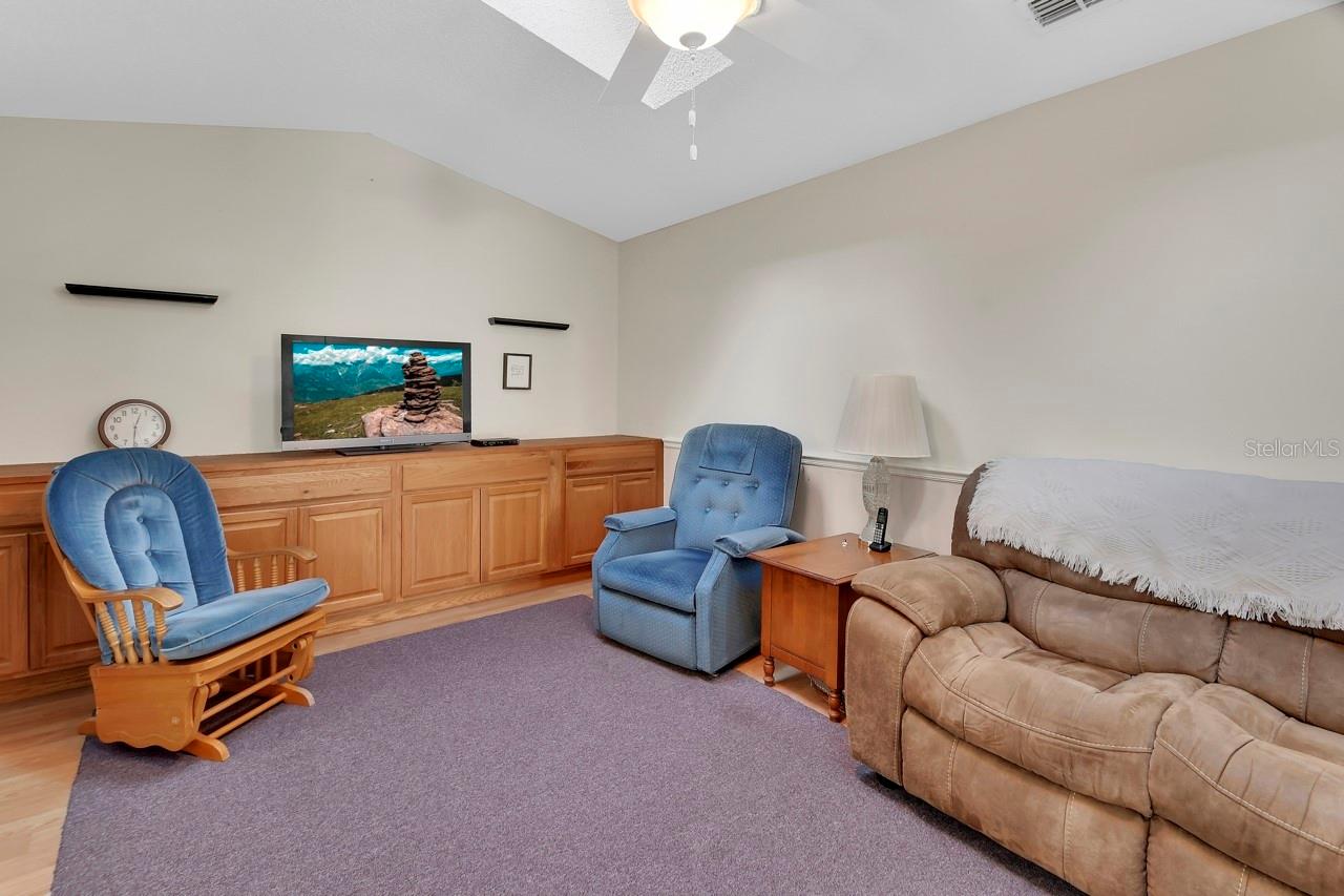 Image 14 of 33 For 2547 Wilmhurst Road