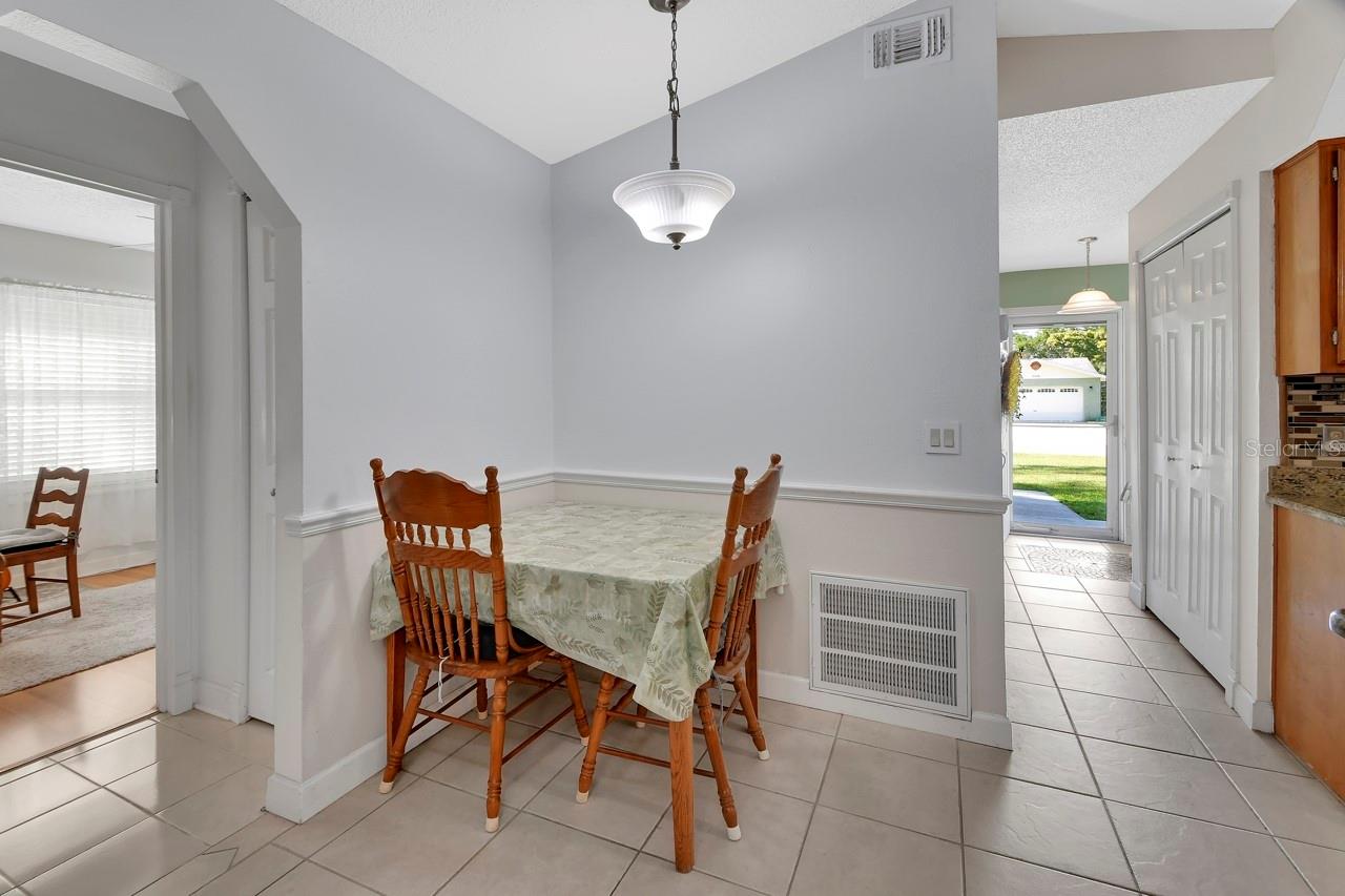 Image 15 of 33 For 2547 Wilmhurst Road