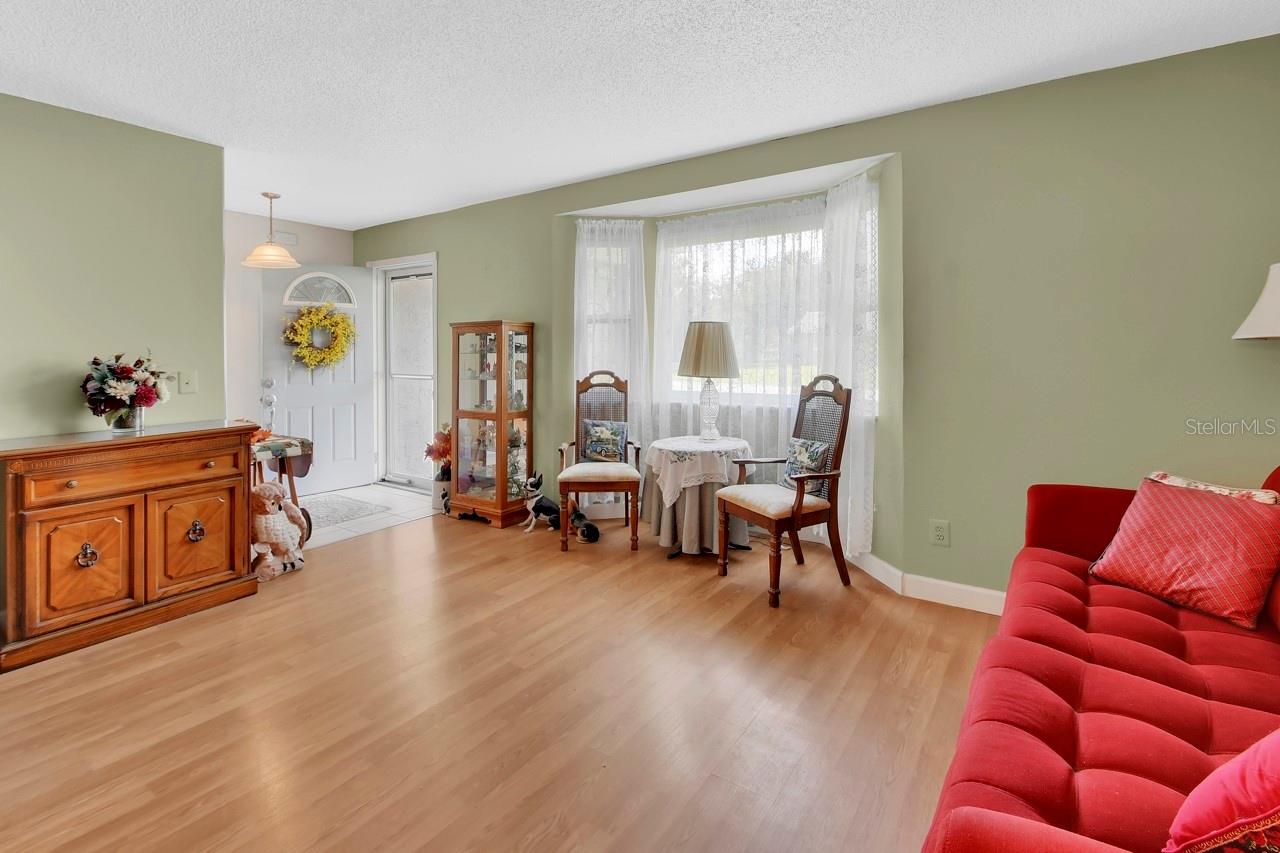 Image 8 of 33 For 2547 Wilmhurst Road