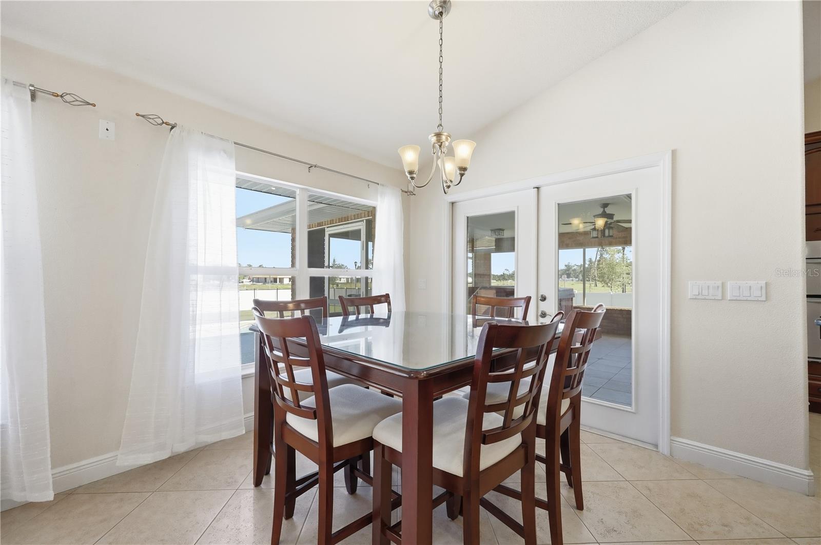 Image 11 of 45 For 2021 Massachusetts Avenue