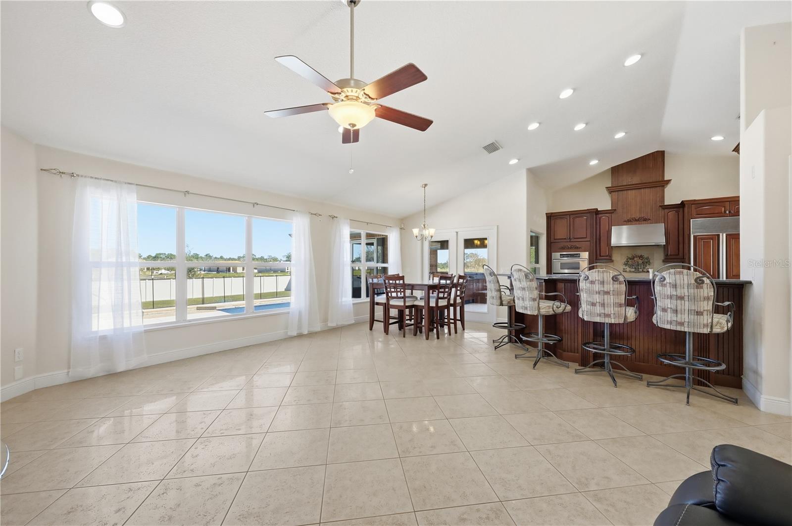 Image 14 of 45 For 2021 Massachusetts Avenue