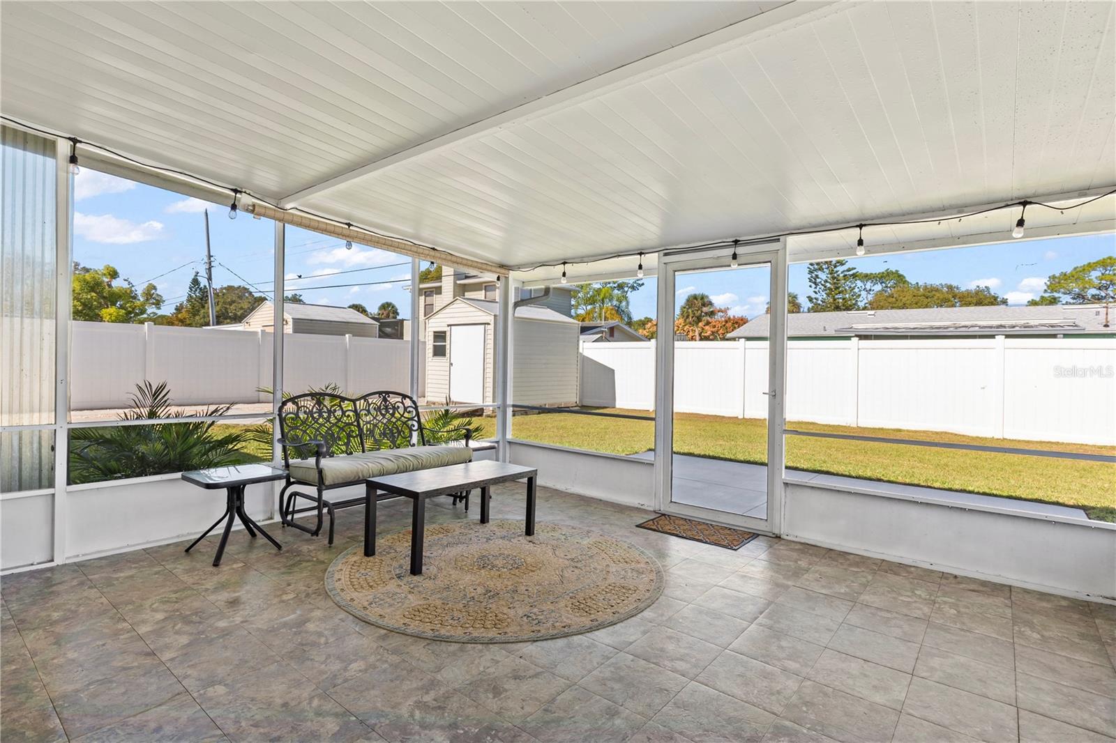 Image 19 of 48 For 536 Peacock Road