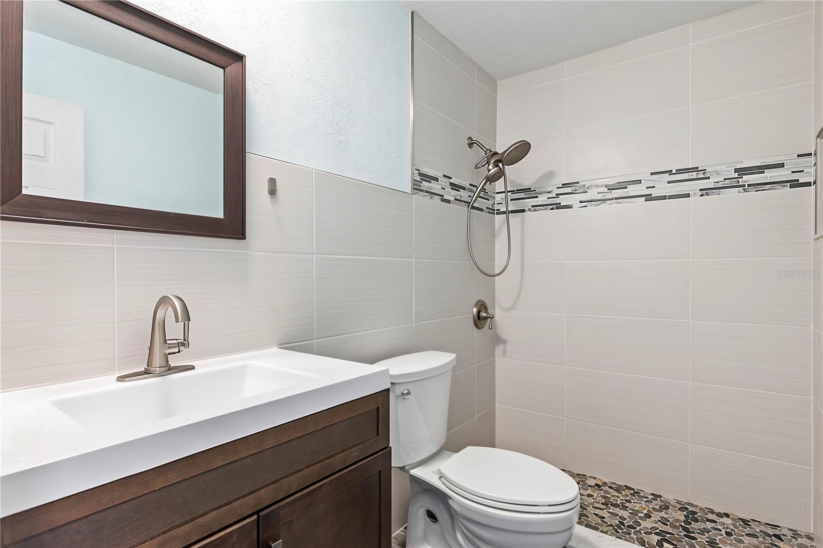 Image 26 of 48 For 536 Peacock Road