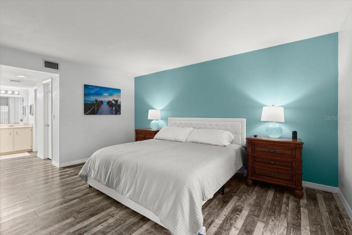 Image 16 of 29 For 102 Bob White Court 102c