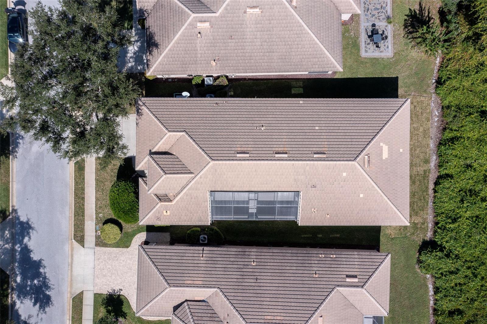 Image 23 of 24 For 522 Newhall Lane