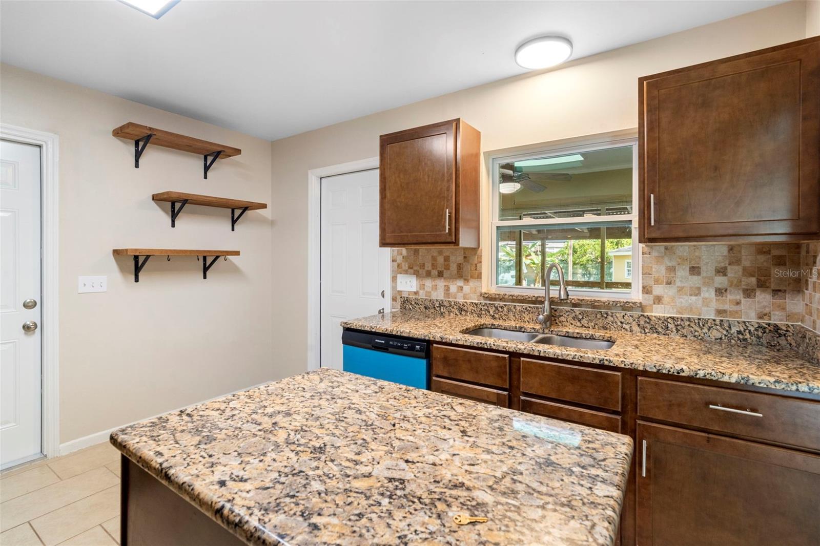 Image 11 of 63 For 1303 Renee Avenue