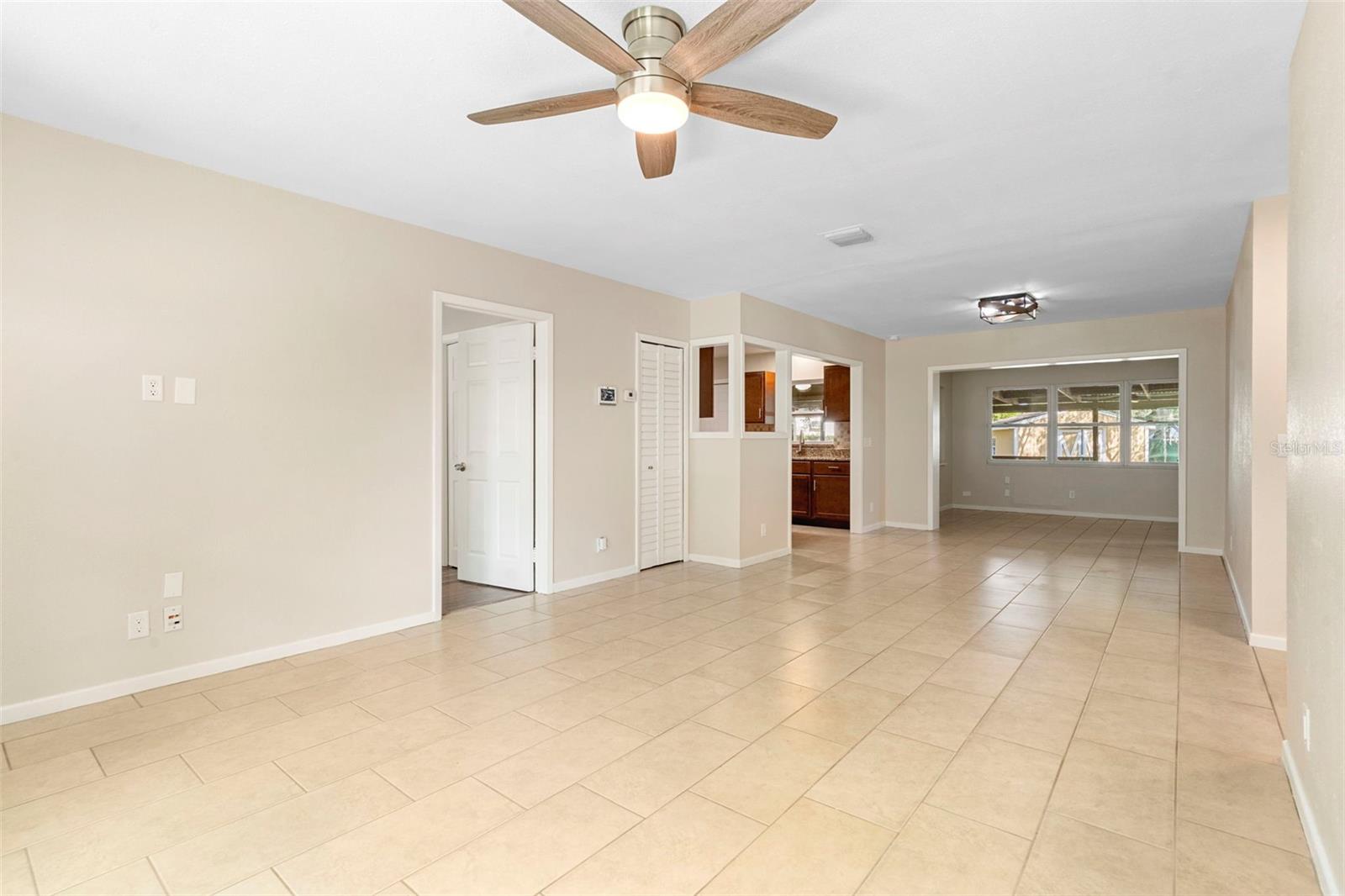 Image 12 of 63 For 1303 Renee Avenue