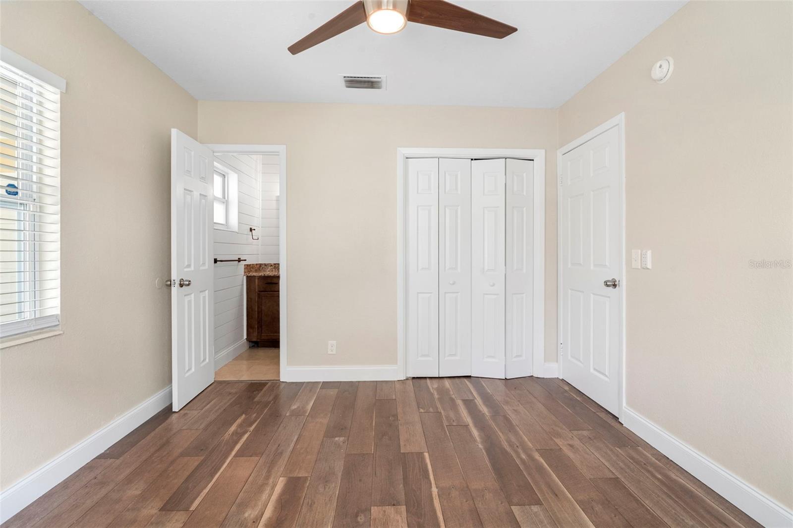 Image 14 of 63 For 1303 Renee Avenue