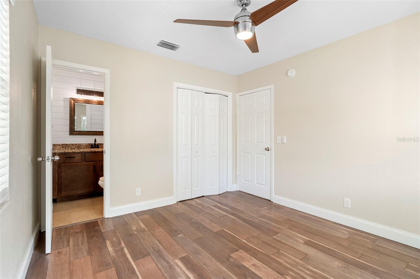 Image 15 of 63 For 1303 Renee Avenue