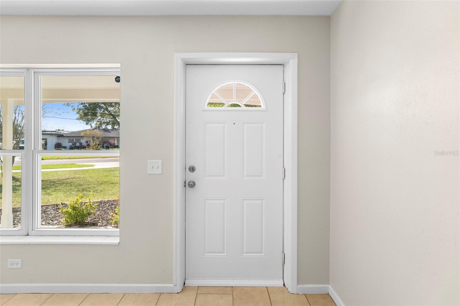 Image 27 of 63 For 1303 Renee Avenue