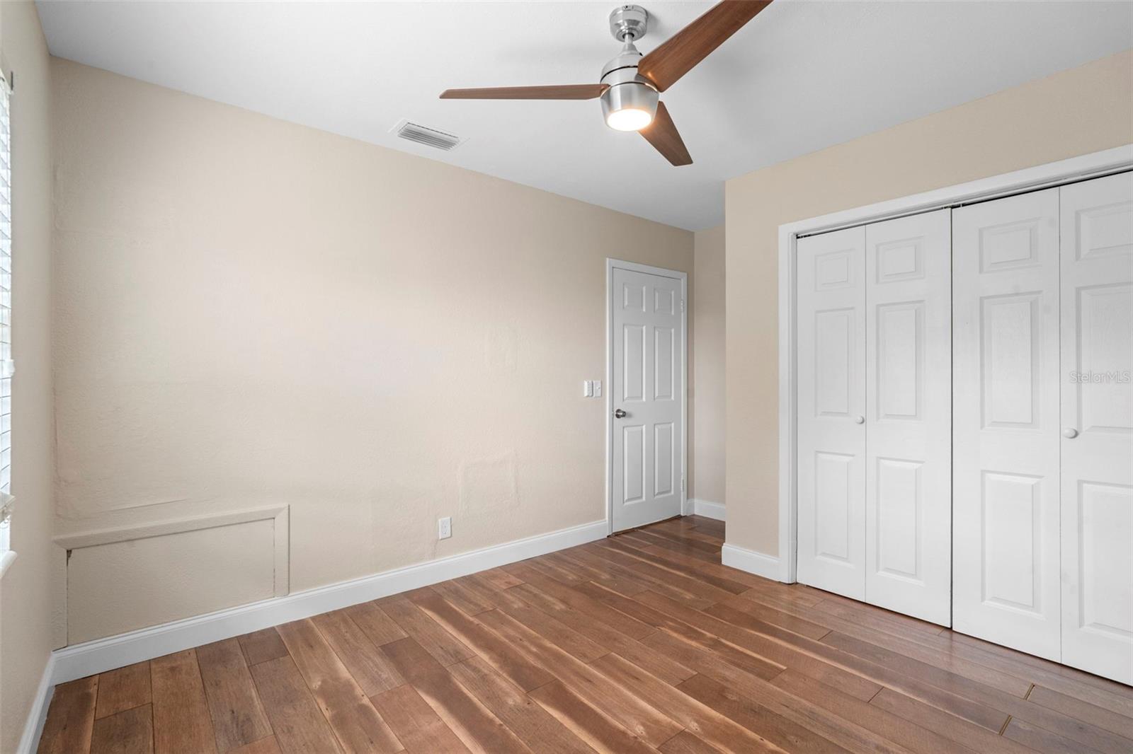 Image 34 of 63 For 1303 Renee Avenue