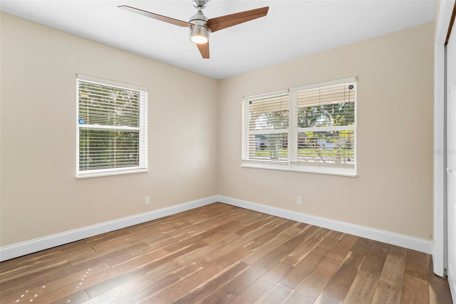 Image 41 of 63 For 1303 Renee Avenue