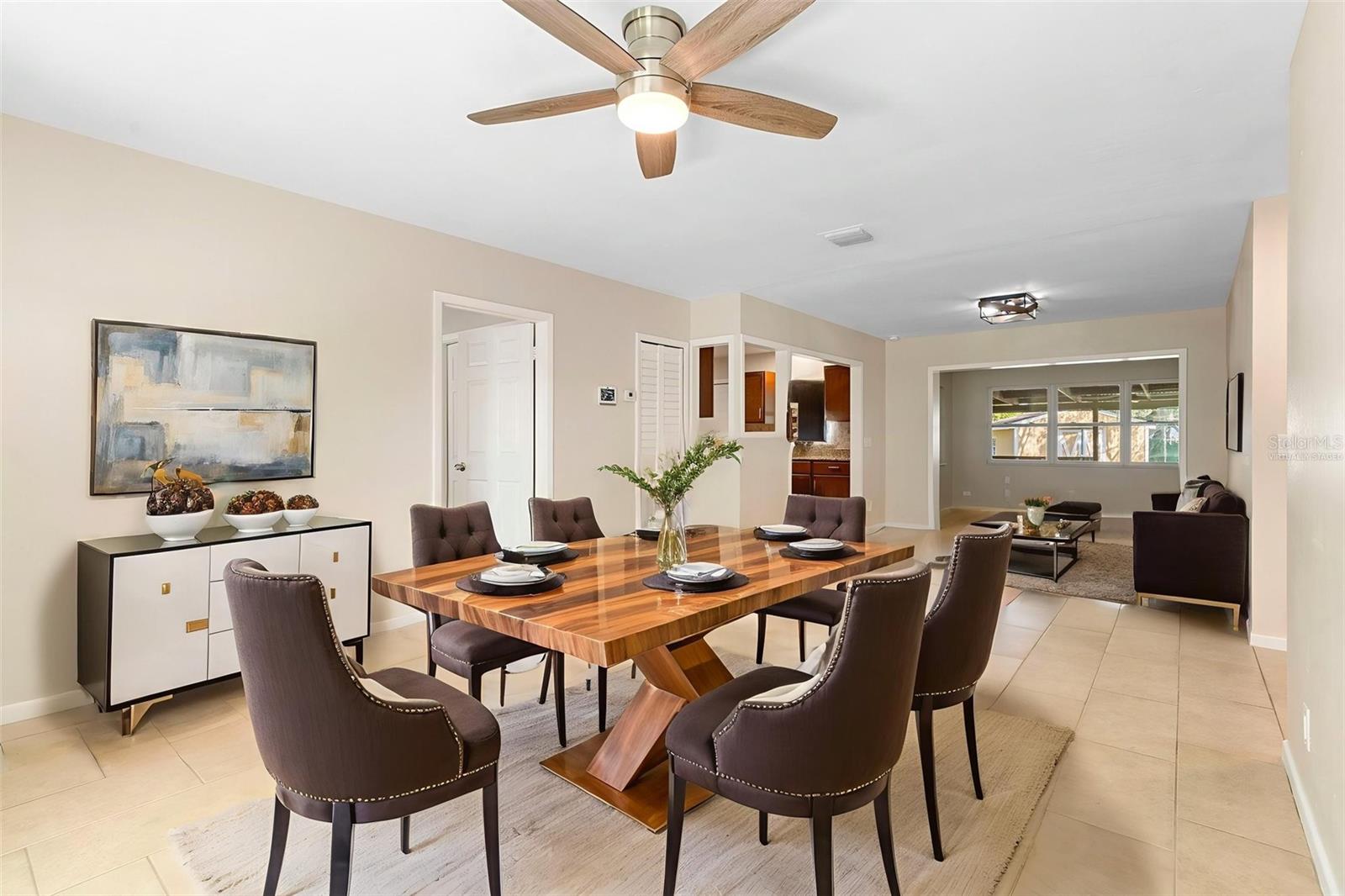 Image 5 of 63 For 1303 Renee Avenue