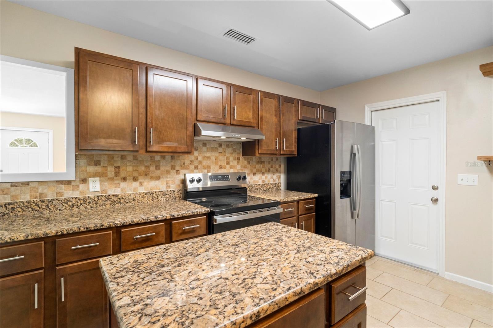 Image 9 of 63 For 1303 Renee Avenue