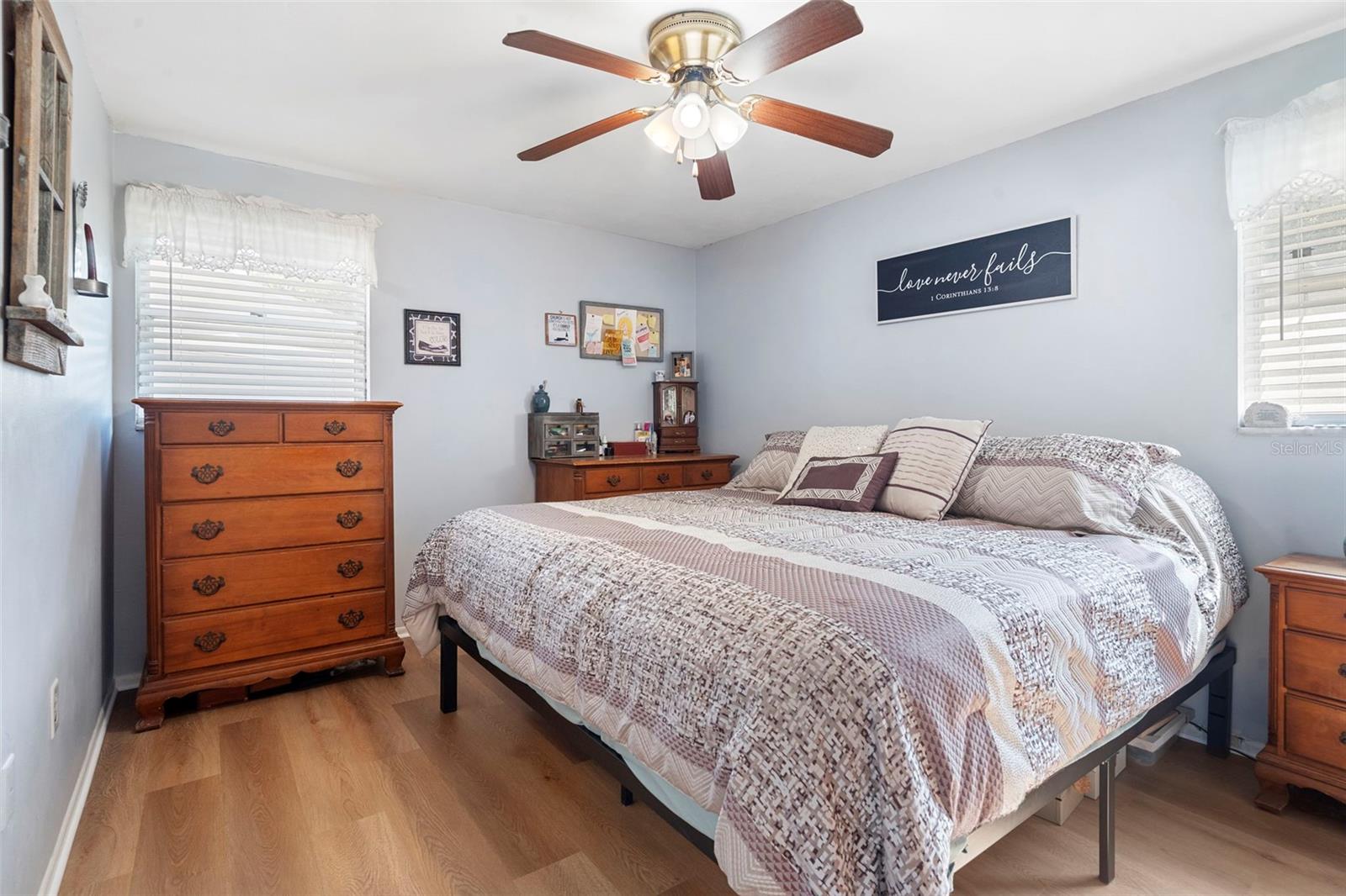 Image 16 of 42 For 270 Holly Drive