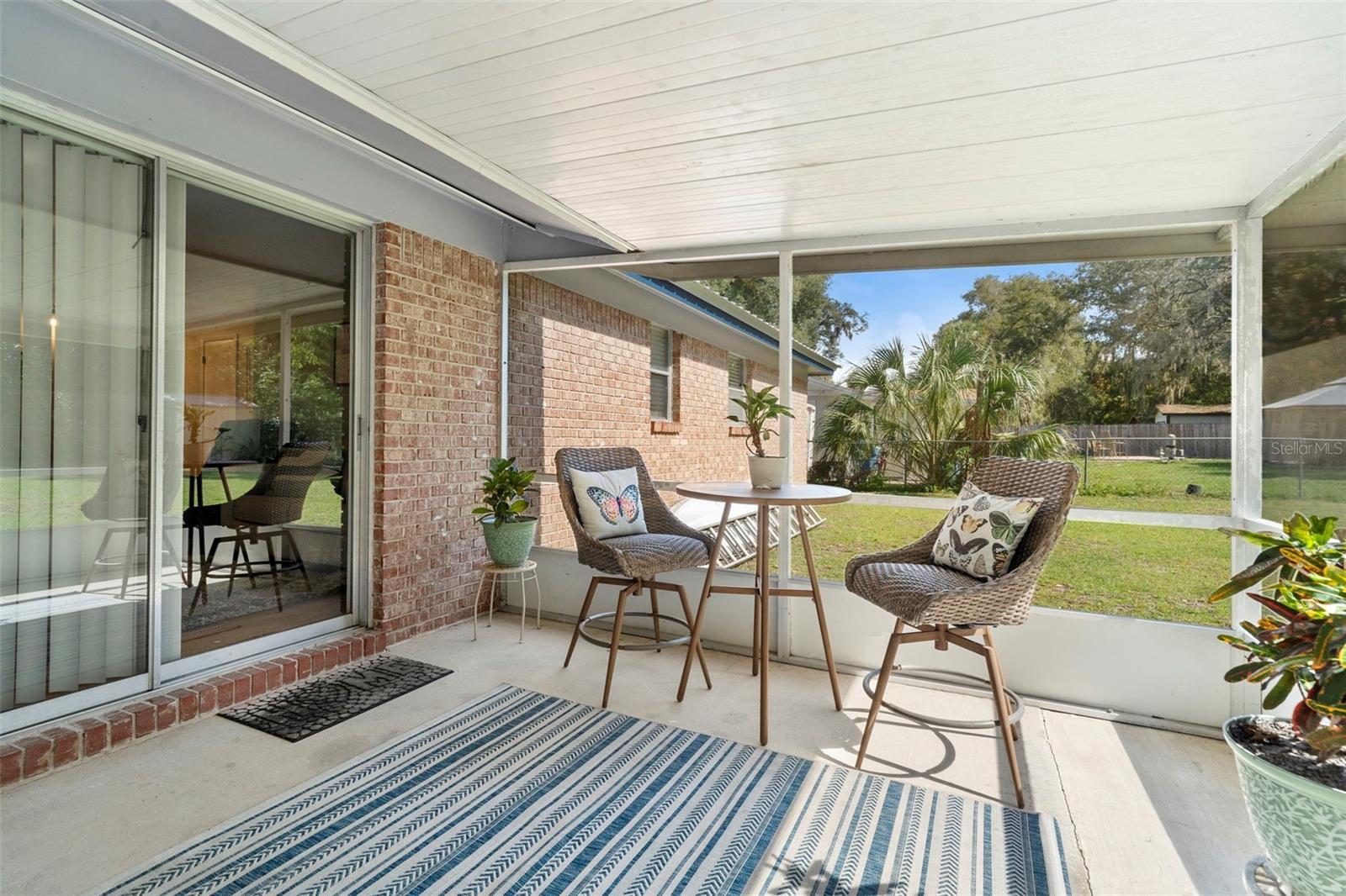 Image 24 of 42 For 270 Holly Drive