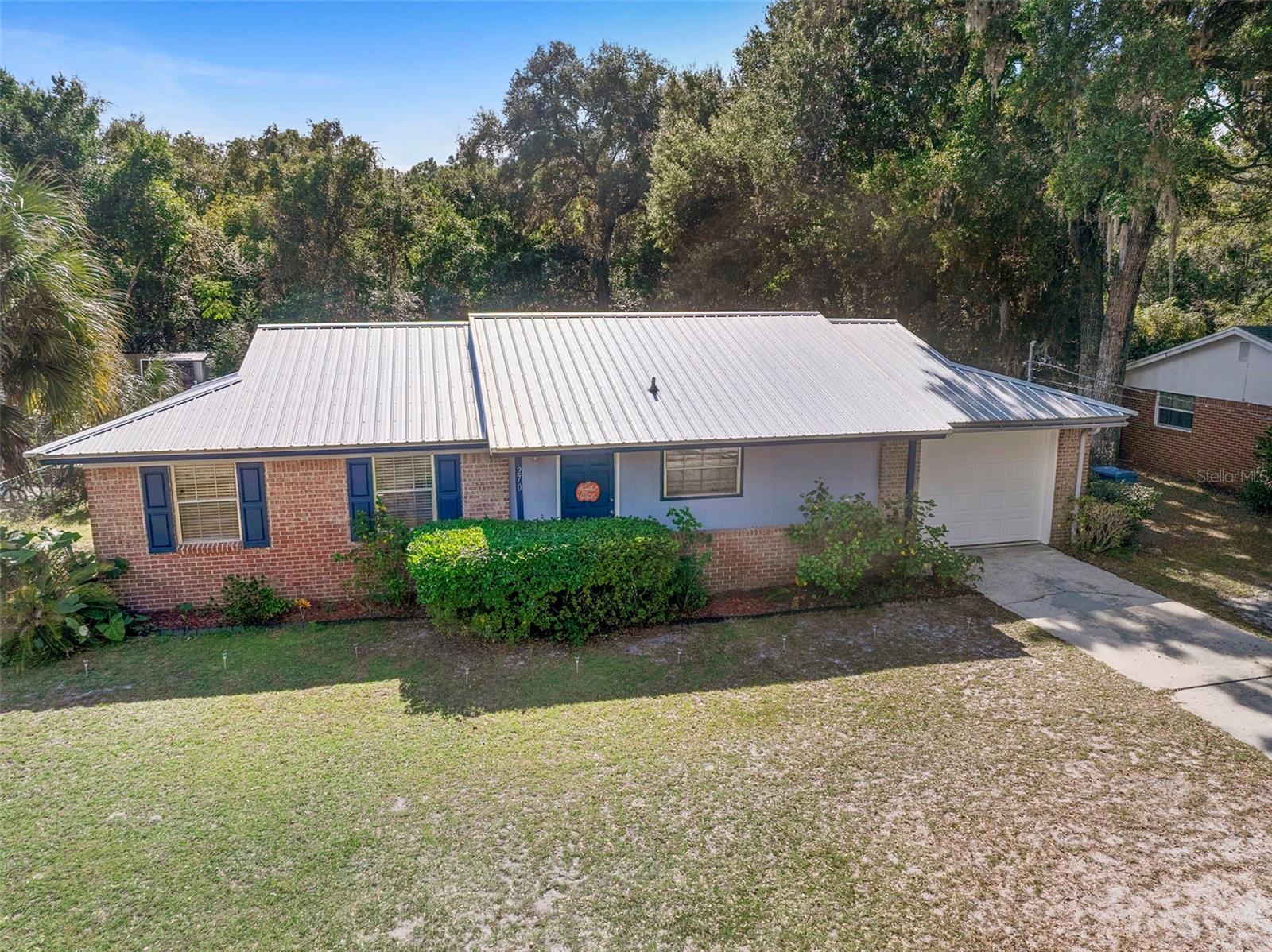 Image 36 of 42 For 270 Holly Drive