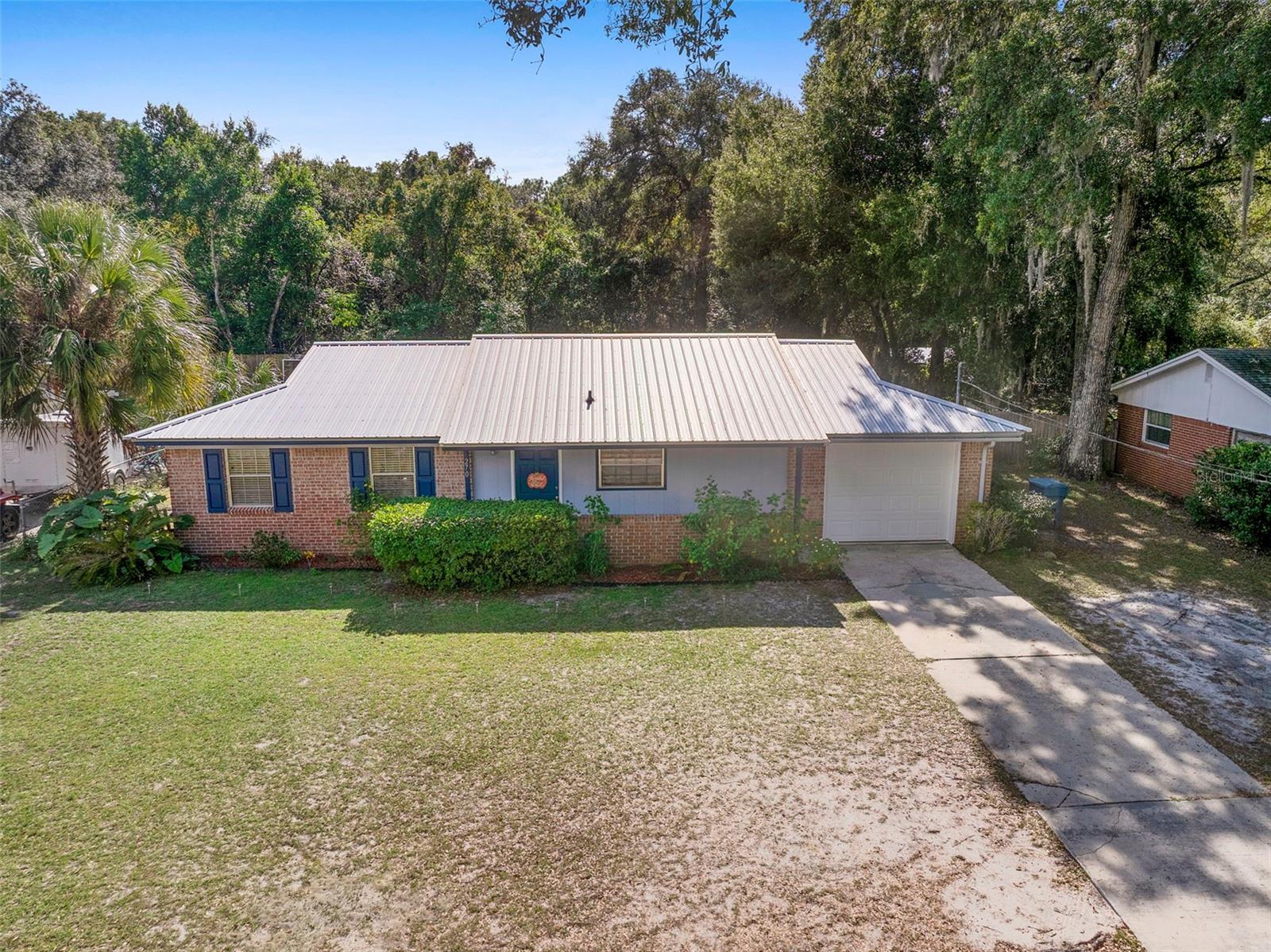 Image 40 of 42 For 270 Holly Drive