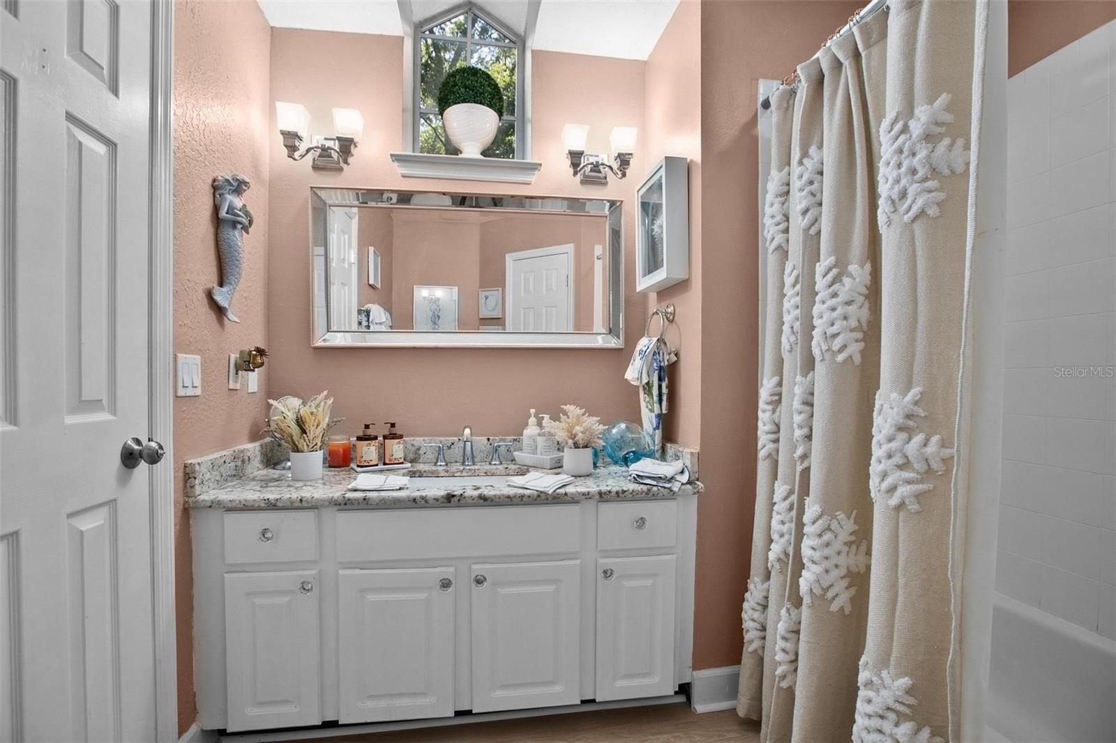 Image 23 of 39 For 1570 Farrindon Circle