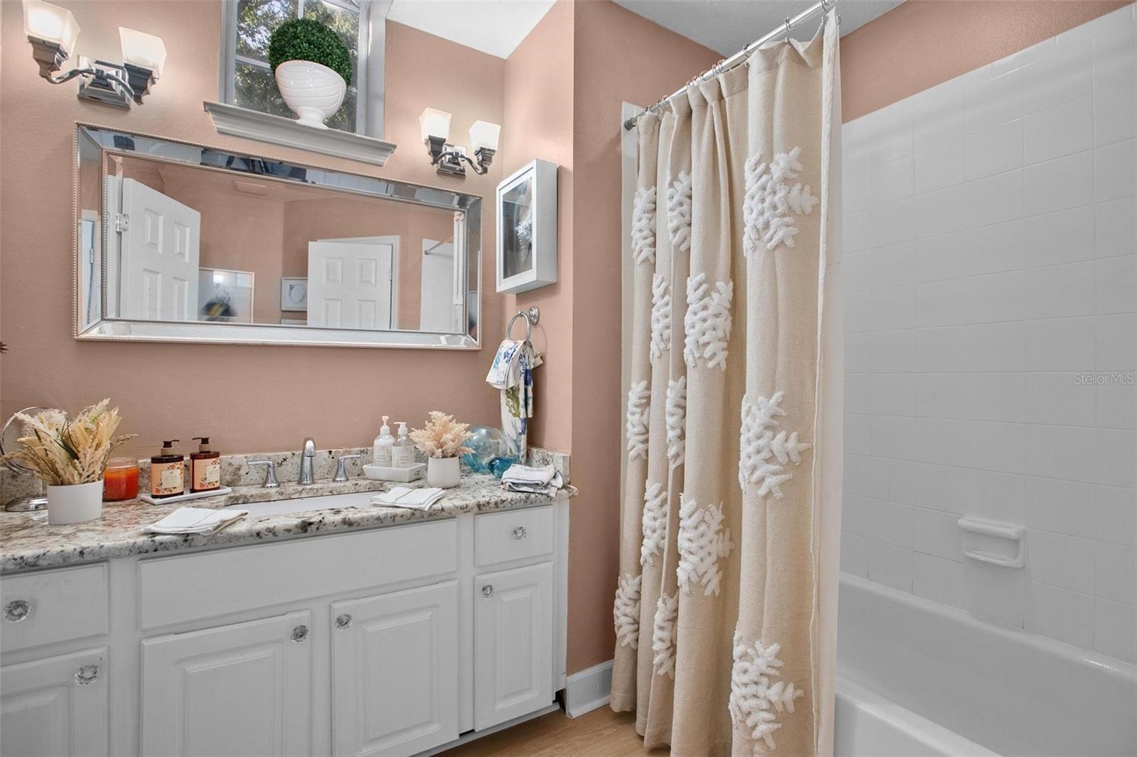 Image 24 of 39 For 1570 Farrindon Circle