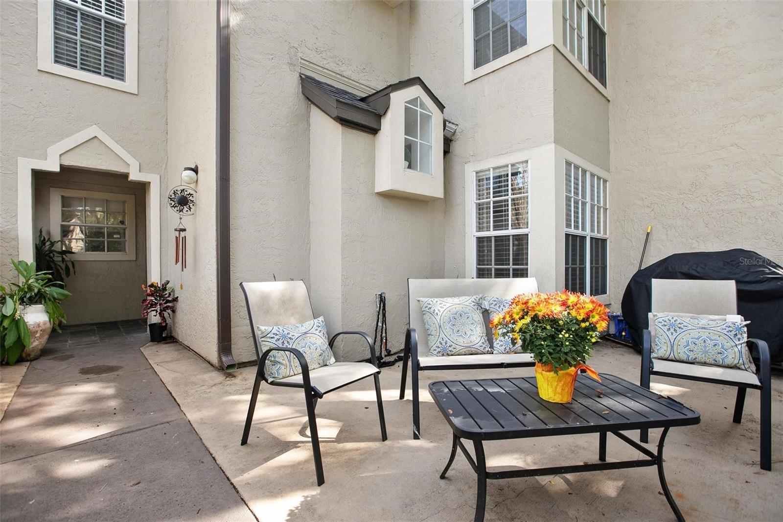 Image 5 of 39 For 1570 Farrindon Circle