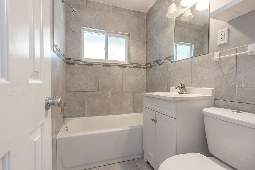 Image 12 of 17 For 1404 Garfield Avenue