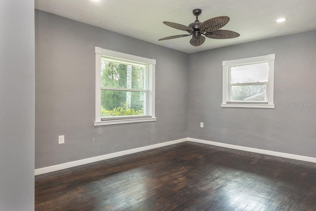 Image 14 of 17 For 1404 Garfield Avenue